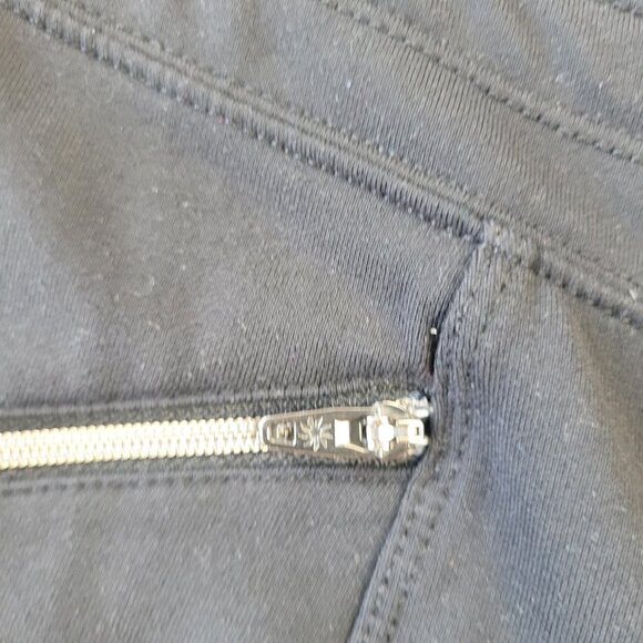 Athleta Woman’s black sweatpants size ST - Picture 8 of 11